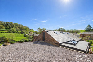 Rear View- click for photo gallery